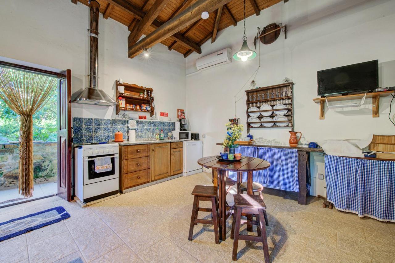 Casa Do Moinho Rural Campo E Praia , 9 Pessoas, Animais Benvindos Ешпиньо Екстериор снимка